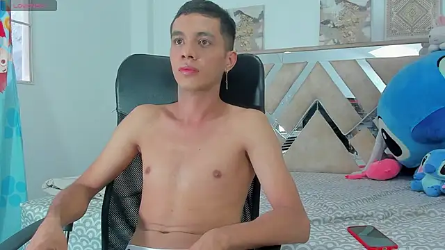 Boy sexy70 online show from 2, 10, 2025