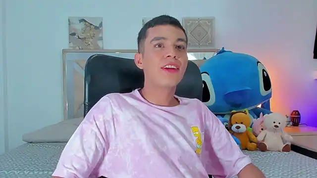 Boy sexy70 online show from 1, 10, 2025
