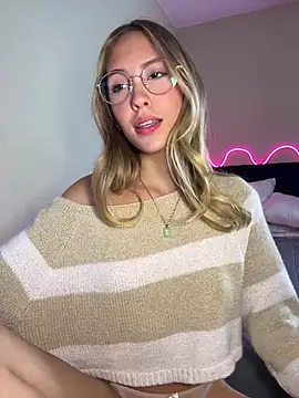 fanyabbey online show from 4, 4, 2026