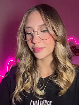 fanyabbey online show from 18, 4, 2026