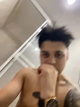 Snapshot of jeff2995_ chatting on 2, 11, 2025 jeff2995 online show from 2, 11, 2025