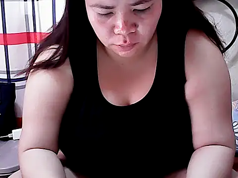 HornyPussie69 online show from 22, 3, 2026