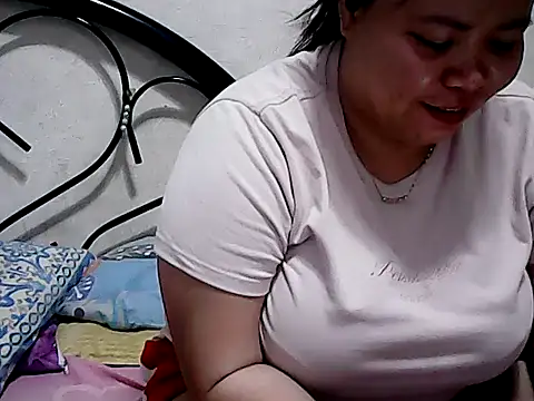 Snapshot of HornyPussie69 chatting on 9, 7, 2026 HornyPussie69 online show from 9, 7, 2026