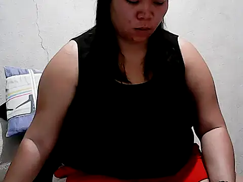 HornyPussie69 online show from 7, 1, 2026