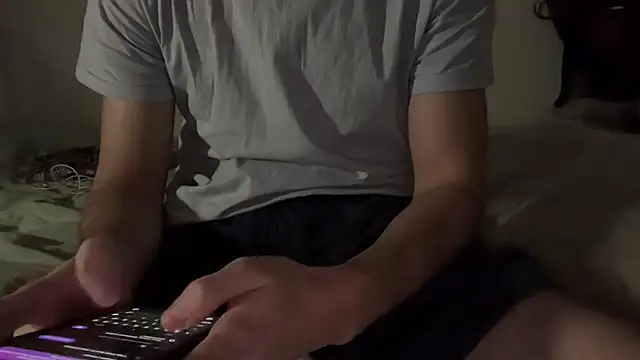 Snapshot of ncjuice_ chatting on 14, 11, 2025 ncjuice online show from 14, 11, 2025