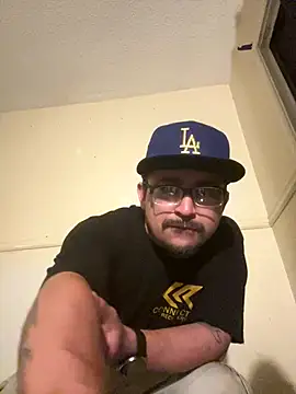 looney2Big online show from 1, 10, 2025