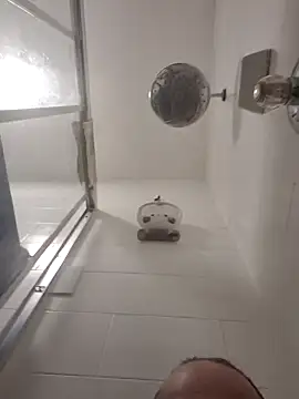 Curious9884 online show from 25, 4, 2026