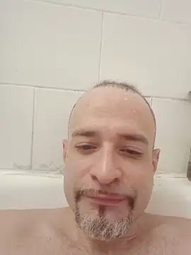 Curious9884 online show from 22, 4, 2026