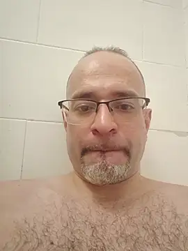 Curious9884 online show from 18, 4, 2026