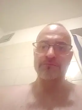 Curious9884 online show from 20, 3, 2026