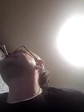 Curious9884 online show from 4, 3, 2026