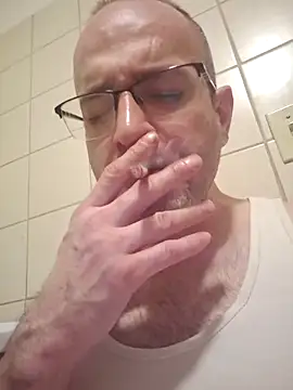 Curious9884 online show from 21, 3, 2026