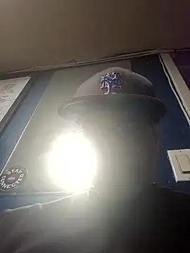 Curious9884 online show from 13, 1, 2026