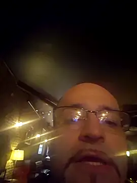 Curious9884 online show from 28, 4, 2026