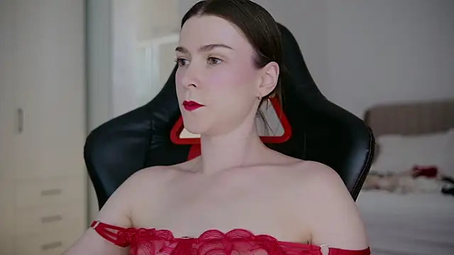 Snapshot of WowHelloAlice chatting on 4, 5, 2026 WowHelloAlice online show from 4, 5, 2026