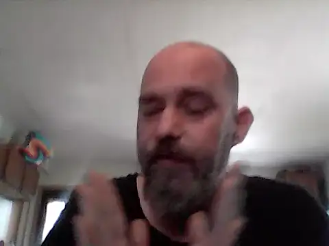 crazyheratic8 online show from 9, 5, 2026