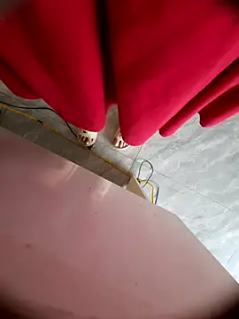 Zun 121 online show from 9, 10, 2025