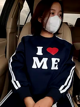 Zun 121 online show from 1, 11, 2025