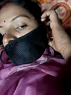 Neelam-baby1 online show from 8, 11, 2025