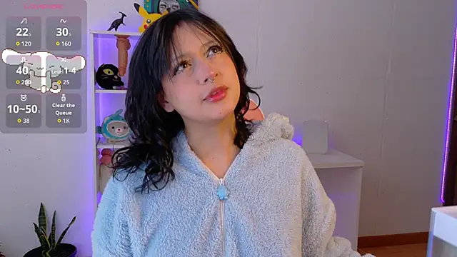 Snapshot of Sallie_Doll chatting on 28, 10, 2025 Sallie Doll online show from 28, 10, 2025