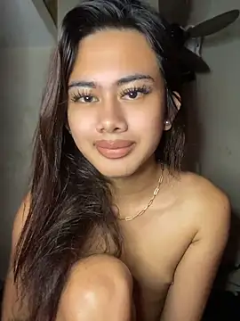 yurie hardfuck online show from 4, 7, 2026