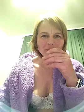 Masha412111 online show from 21, 4, 2026