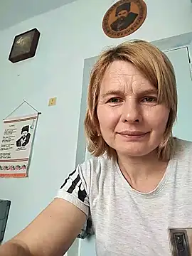 Snapshot of Masha412111 chatting on 12, 5, 2026 Masha412111 online show from 12, 5, 2026