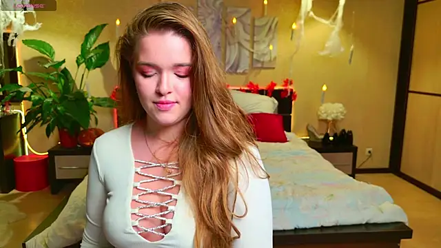 EmilyWhispers online show from 8, 10, 2025