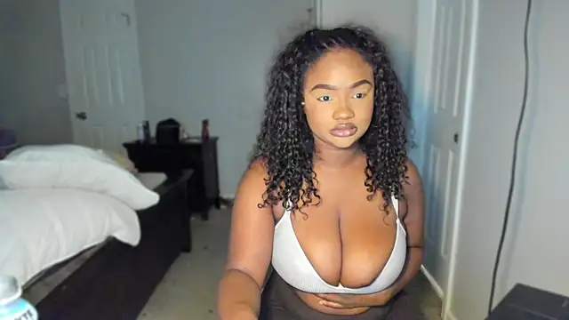 Snapshot of supanovaaa chatting on 18, 6, 2026 supanovaaa online show from 18, 6, 2026