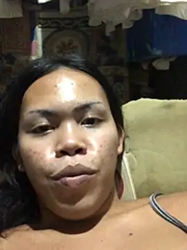 Snapshot of ella_foxtrot chatting on 4, 7, 2026 ella foxtrot online show from 4, 7, 2026