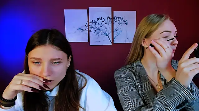 Snapshot of dakota_night_ chatting on 22, 10, 2025 dakota night online show from 22, 10, 2025