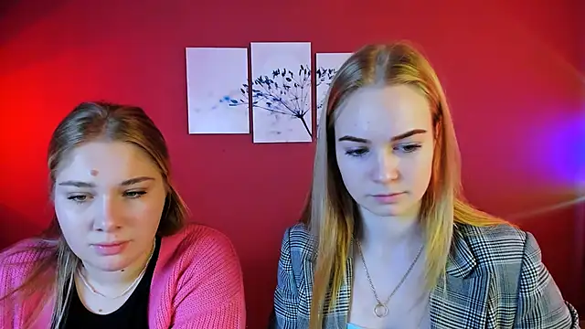 Snapshot of dakota_night_ chatting on 23, 10, 2025 dakota night online show from 23, 10, 2025