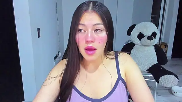 amazingloren999 online show from 4, 11, 2025