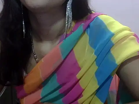 Snapshot of Laila_Cute chatting on 6, 6, 2026 Laila Cute online show from 6, 6, 2026