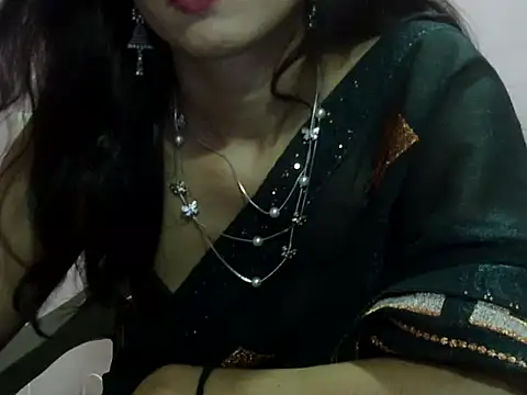 Snapshot of Laila_Cute chatting on 20, 6, 2026 Laila Cute online show from 20, 6, 2026