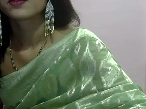 Laila Cute online show from 4, 7, 2026
