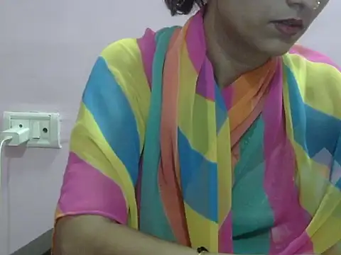 Snapshot of Laila_Cute chatting on 11, 5, 2026 Laila Cute online show from 11, 5, 2026