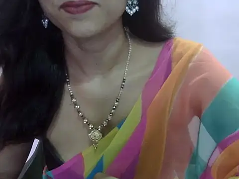 Snapshot of Laila_Cute chatting on 18, 5, 2026 Laila Cute online show from 18, 5, 2026