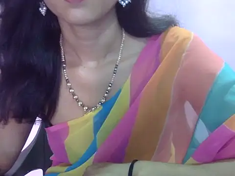 Snapshot of Laila_Cute chatting on 18, 5, 2026 Laila Cute online show from 18, 5, 2026