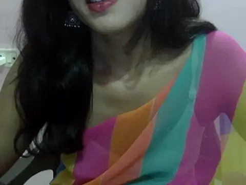 Snapshot of Laila_Cute chatting on 21, 6, 2026 Laila Cute online show from 21, 6, 2026