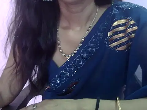 Laila Cute online show from 2, 5, 2026
