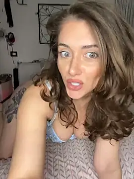 Malasantababy online show from 6, 3, 2026