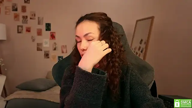 branchwithflowerss online show from 13, 11, 2025