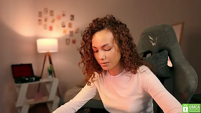 branchwithflowerss online show from 10, 10, 2025