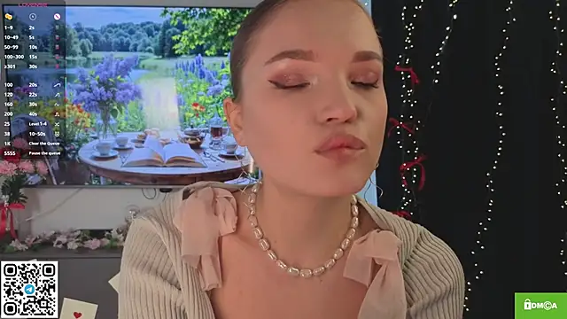 JulieLupo online show from 10, 3, 2026