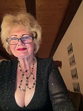 BoloshkaBlonda online show from 22, 4, 2026