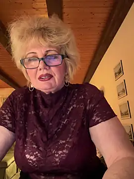 BoloshkaBlonda online show from 6, 4, 2026