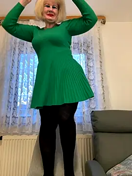 BoloshkaBlonda online show from 23, 11, 2025