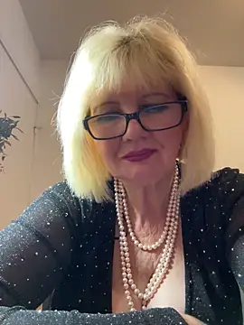 BoloshkaBlonda online show from 7, 11, 2025