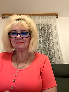 BoloshkaBlonda online show from 18, 11, 2025